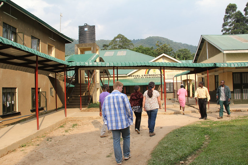 Buhoma Community Tours